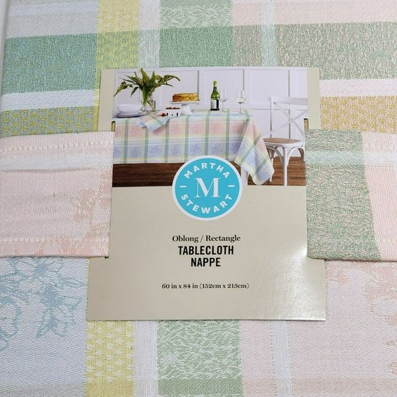 Martha Stewart Jacquard  Flowers and Plaids Pastel Color Tablecloth 60x84 Oblong - Picture 3 of 16